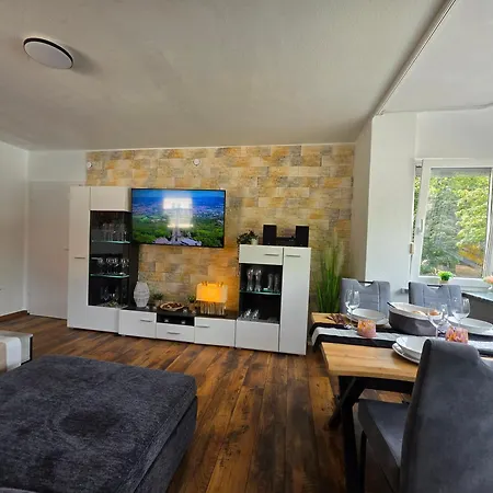 Exklusives Und Helles No 6 Mit Balkon Im Zentrum Von Kassel, Schnelles 1gbit Internet, Geschirrspueler, Boxspringbetten Lägenhet