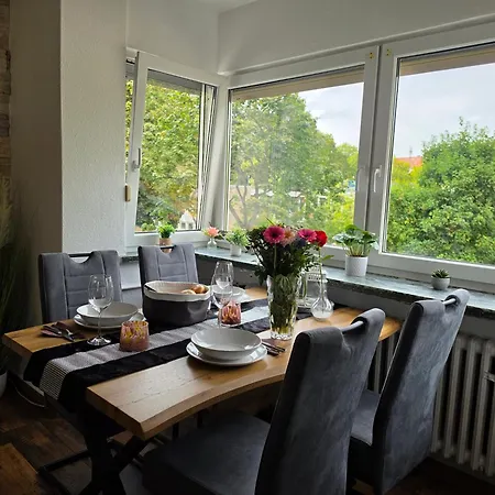 Exklusives Und Helles No 6 Mit Balkon Im Zentrum Von Kassel, Schnelles 1gbit Internet, Geschirrspueler, Boxspringbetten Kassel