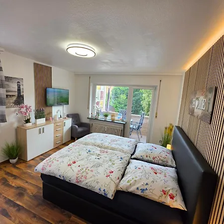 Lägenhet Exklusives Und Helles No 6 Mit Balkon Im Zentrum Von Kassel, Schnelles 1gbit Internet, Geschirrspueler, Boxspringbetten Kassel