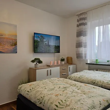 Exklusives Und Helles No 6 Mit Balkon Im Zentrum Von Kassel, Schnelles 1gbit Internet, Geschirrspueler, Boxspringbetten