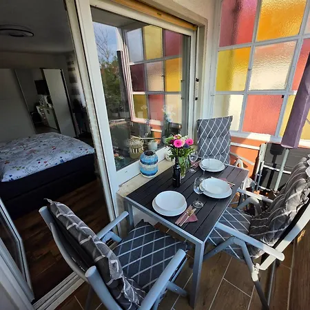 Exklusives Und Helles No 6 Mit Balkon Im Zentrum Von Kassel, Schnelles 1gbit Internet, Geschirrspueler, Boxspringbetten Kassel