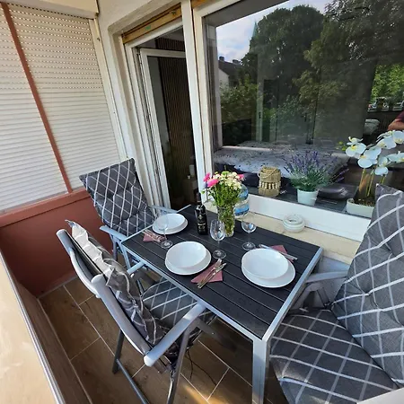Exklusives Und Helles No 6 Mit Balkon Im Zentrum Von Kassel, Schnelles 1gbit Internet, Geschirrspueler, Boxspringbetten Lägenhet Kassel